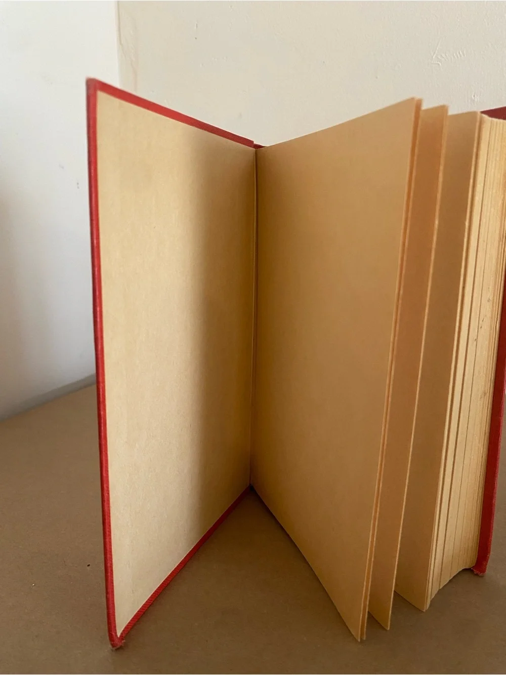 The Case of the Sleepwalker's Niece - Red Hardcover Book 1942 Erle Gardner